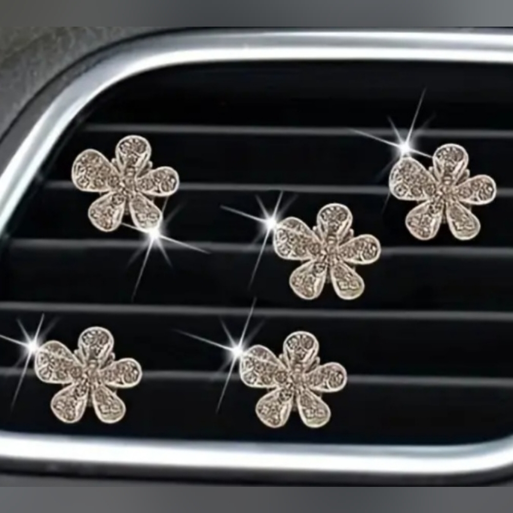5 Flower Bling Car Accessory Only